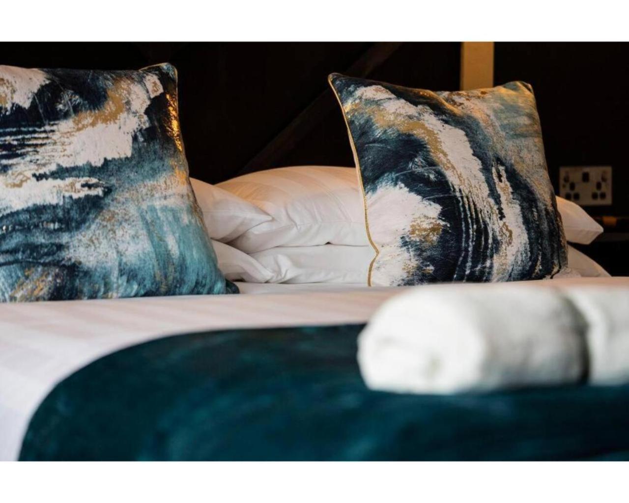 Central Belfast Apartments Queen'S Hideaway Екстер'єр фото