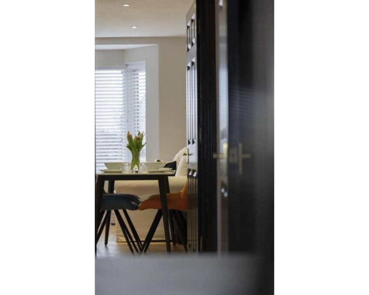 Central Belfast Apartments Queen'S Hideaway Екстер'єр фото
