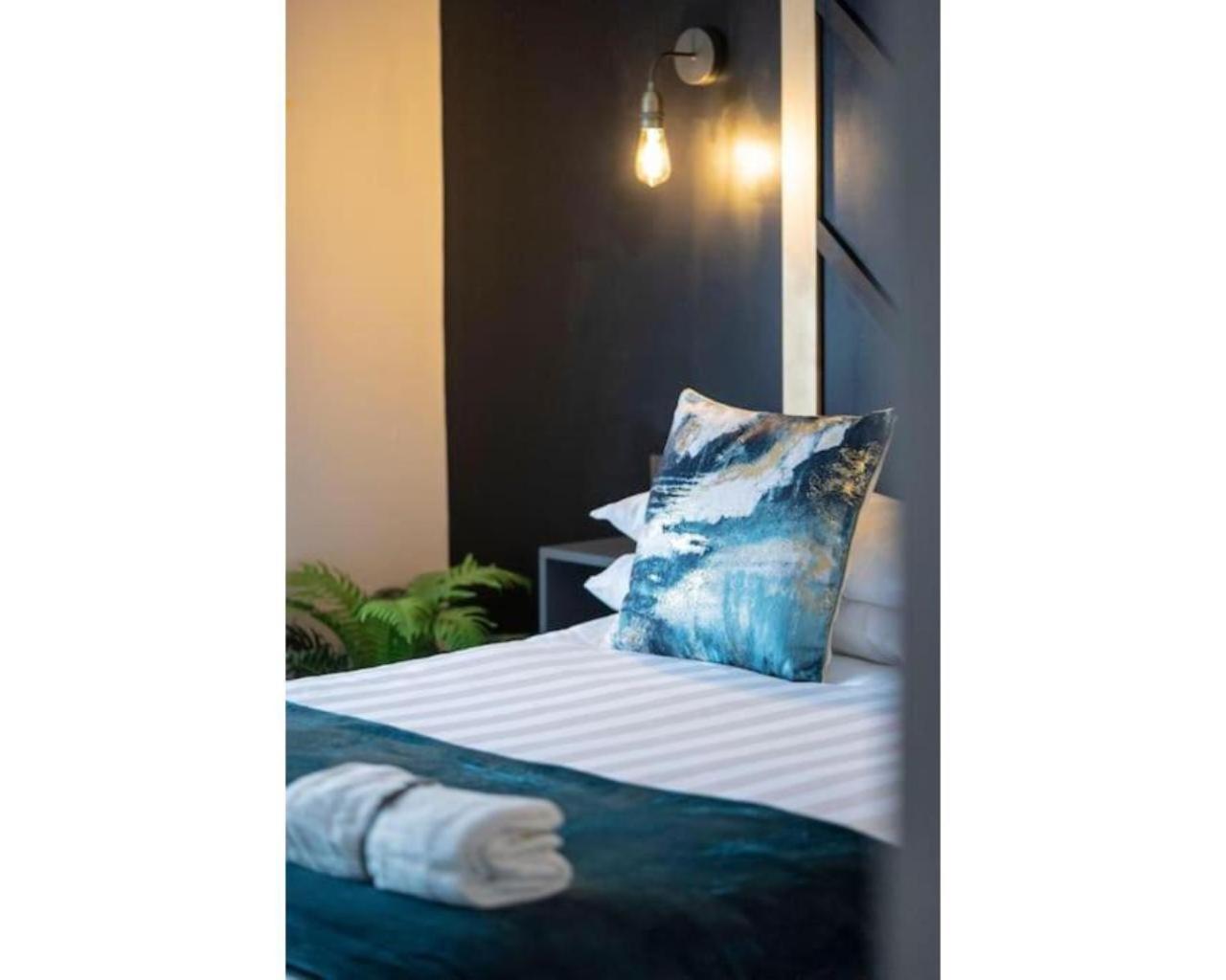 Central Belfast Apartments Queen'S Hideaway Екстер'єр фото