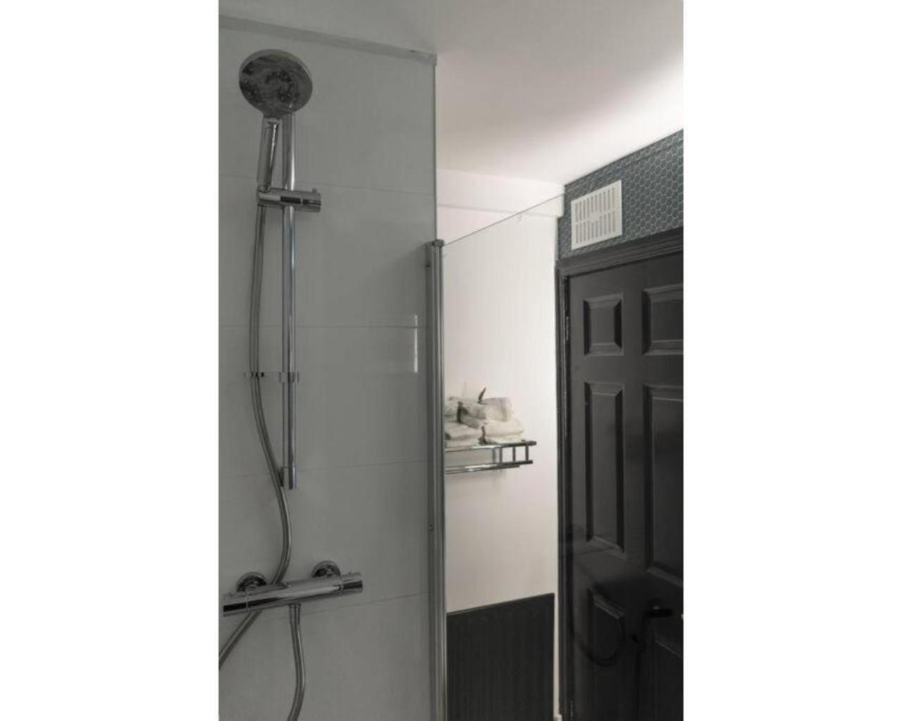 Central Belfast Apartments Queen'S Hideaway Екстер'єр фото