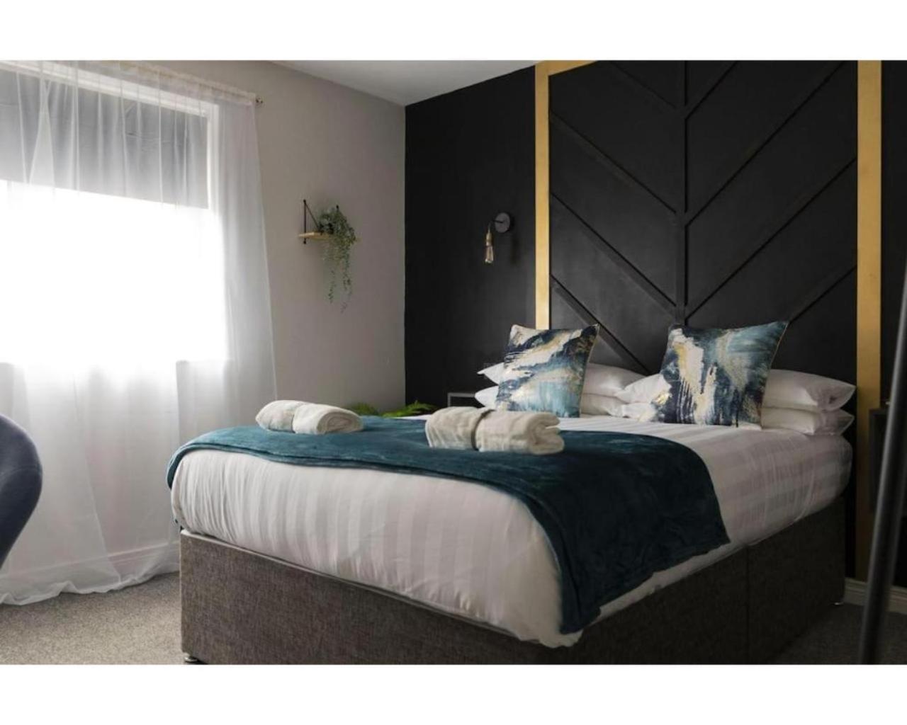 Central Belfast Apartments Queen'S Hideaway Екстер'єр фото