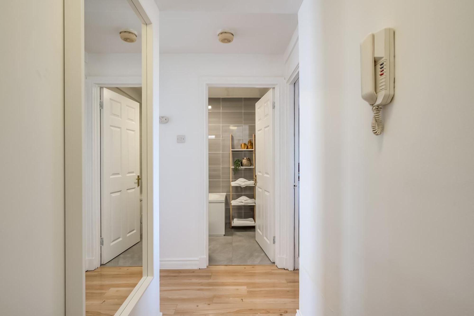 Central Belfast Apartments Queen'S Hideaway Екстер'єр фото
